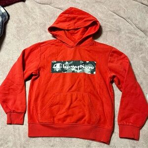 Boys Champion Red Sweatshirt size 10/12